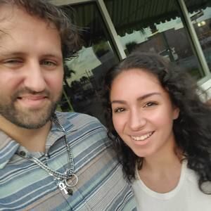 Meet your Posher, Mia